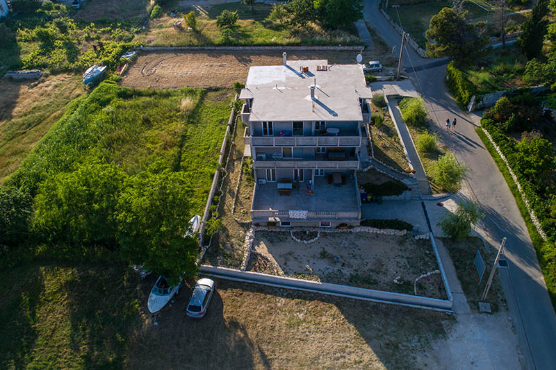 Apartmani Marin Borić u Loparu